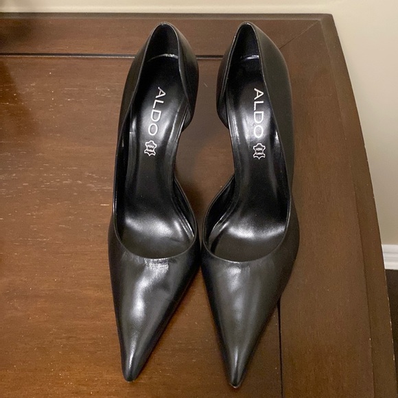Aldo Black Pumps Size 9 (39) - Picture 1 of 3